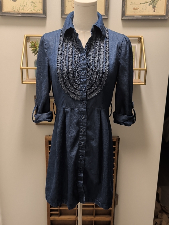 Romeo & Juliet Couture Dresses & Skirts - ROMEO & JULIET COUTURE  Size M Button-Front Navy Denim Ruffle Front Shirt Dress